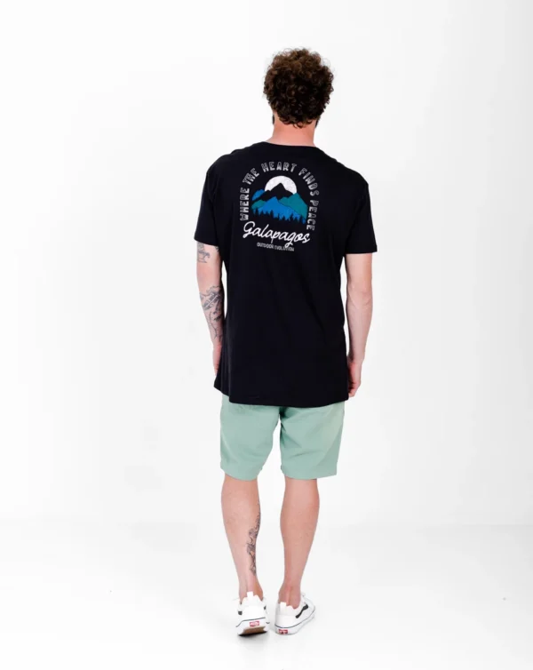 Camiseta "All Gender" Peace Place Preta - Galapagos - Imagem 6